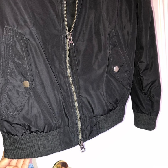 Black jacket - Picture 4 of 4